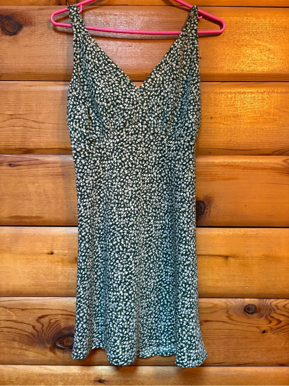 Abercrombie & Fitch Green Floral V-Neck Midi Dress